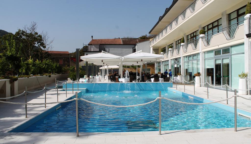 Vea Resort Hotel Mercato San Severino Kültér fotó