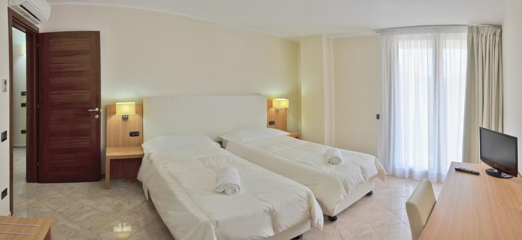 Vea Resort Hotel Mercato San Severino Kültér fotó