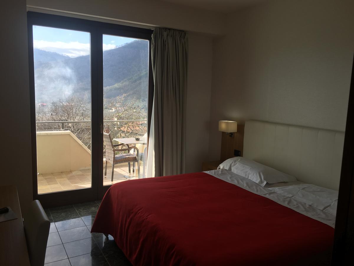 Vea Resort Hotel Mercato San Severino Kültér fotó