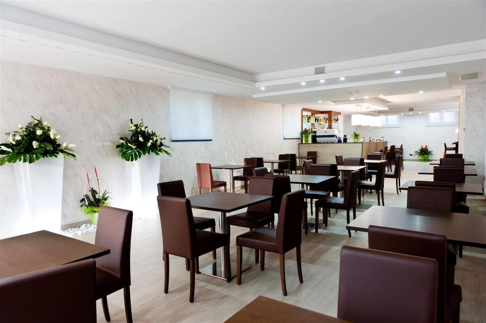 Vea Resort Hotel Mercato San Severino Kültér fotó