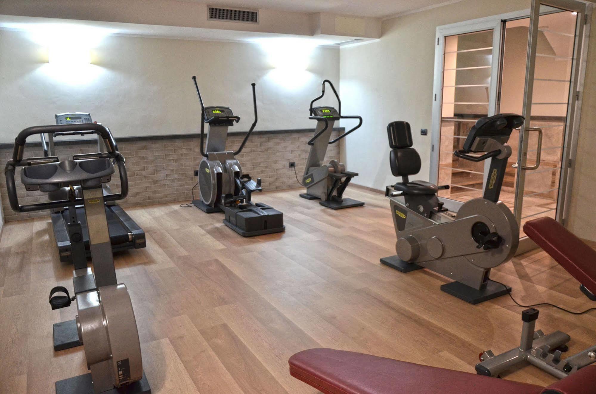 Vea Resort Hotel Mercato San Severino Kültér fotó