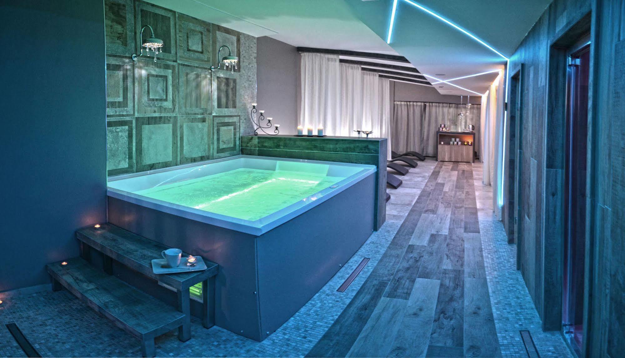 Vea Resort Hotel Mercato San Severino Kültér fotó